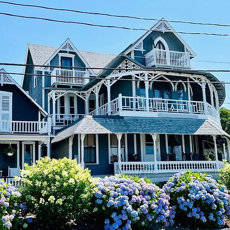 The Attleboro House Hotell Oak Bluffs Exteriör bild